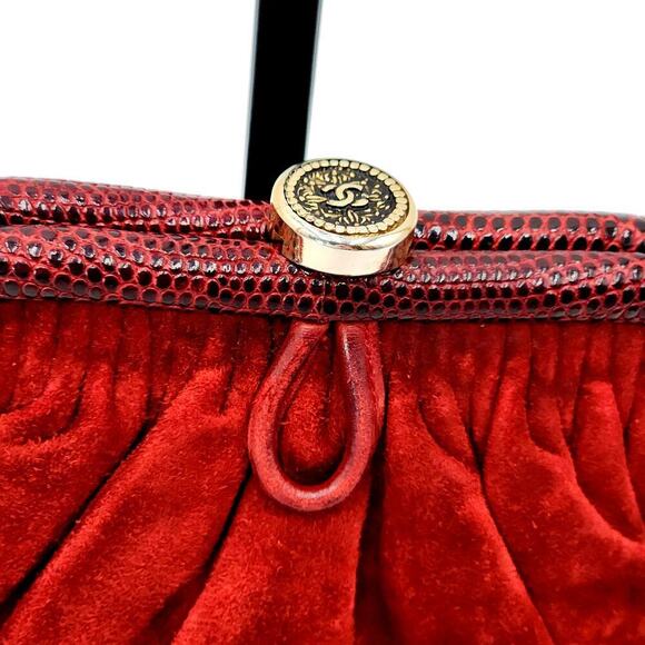 Rare Vintage 1980s CHANEL Suede Frame Bag by Karl Lagerfeld - Picture 4 of 16